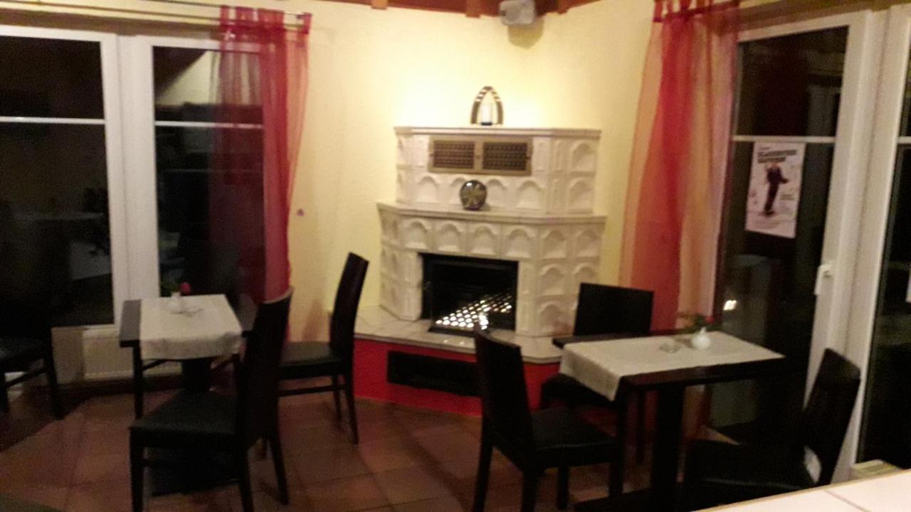 Hotel Rosengarten Leipzig-Naunhof Eksteriør bilde